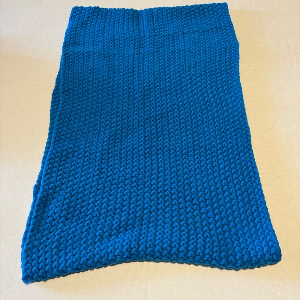 Gap Chunky Infinity Scarf Knit Tidal Wave Blue